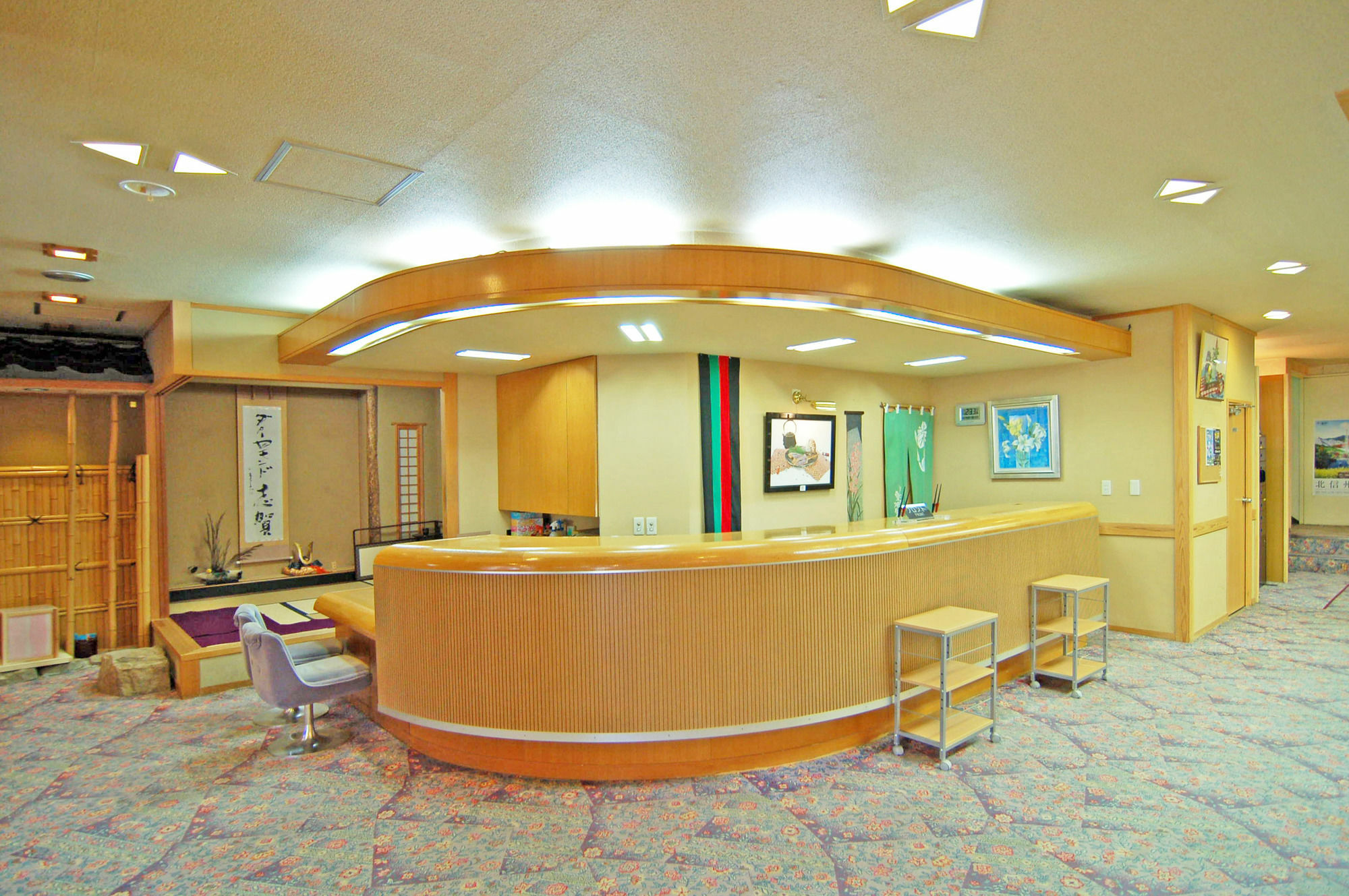 Diamond Shiga Hotel Яманучи Екстериор снимка